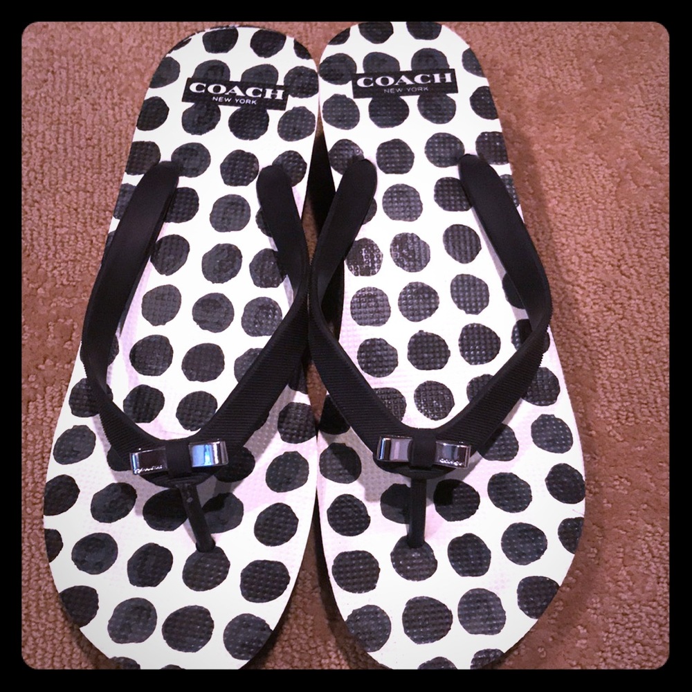 Coach flip flops
